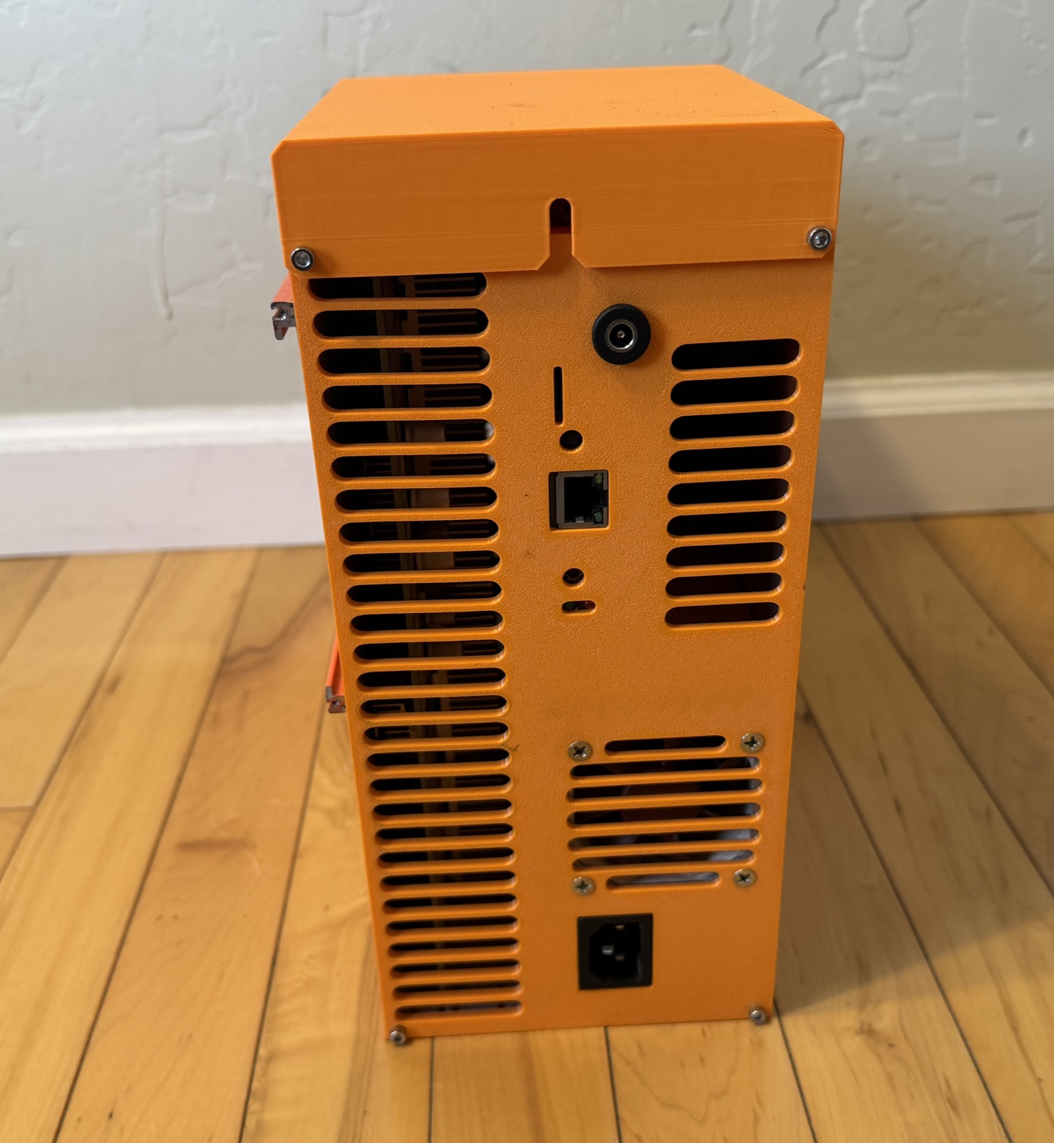 Slim19 mining heater rear view