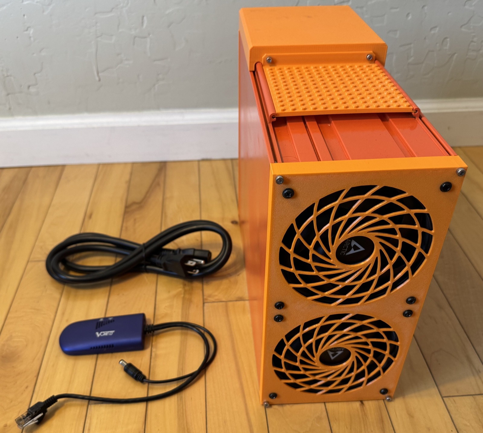 Slim19 mining heater in orange